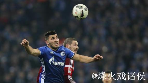 首尾大战 “枪手”赢球靠“乌龙”